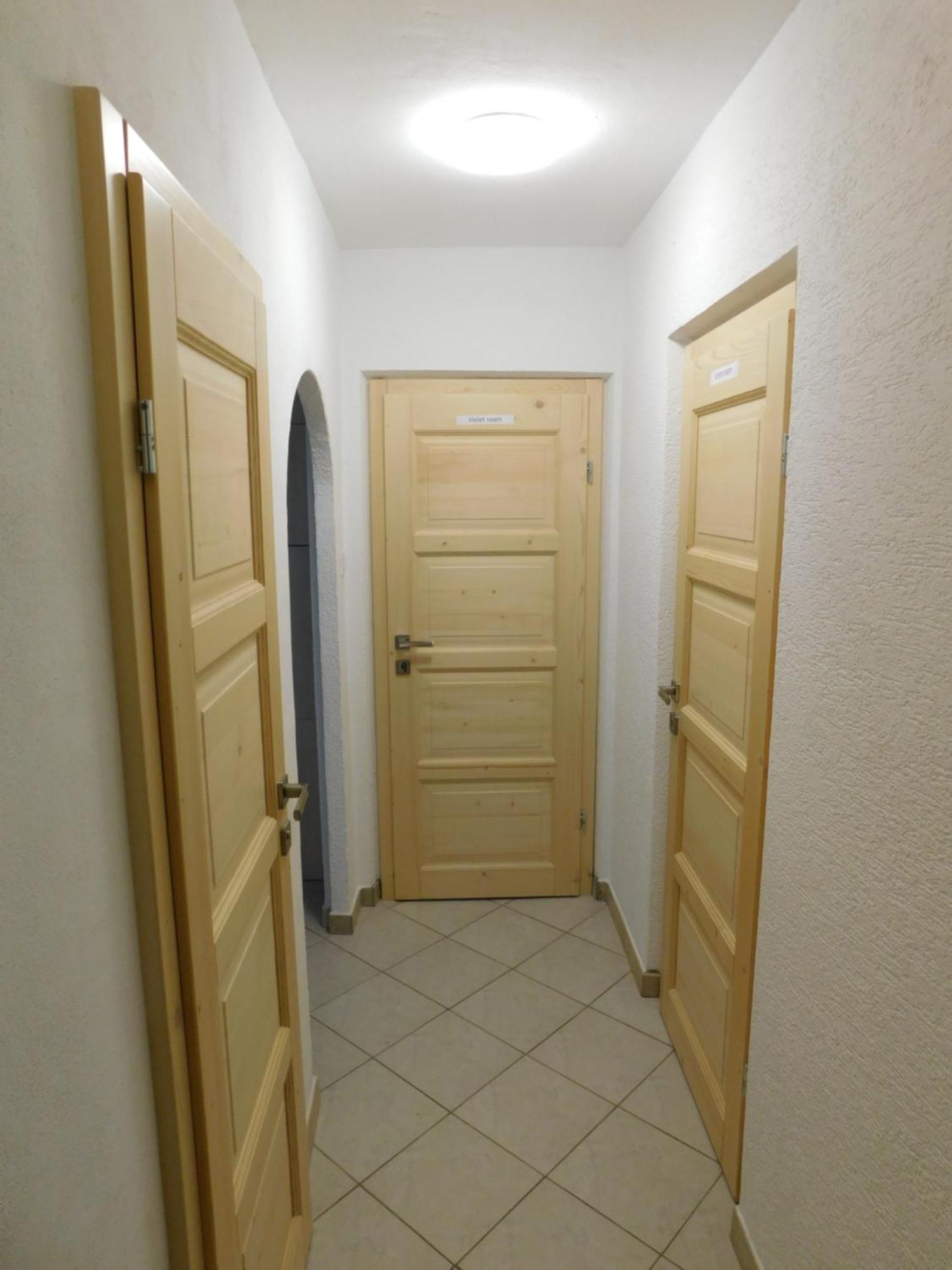 Bad Stuben Hostel Турчьянске-Теплице Экстерьер фото
